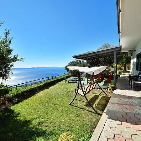 Apartment Ivo - With Pool