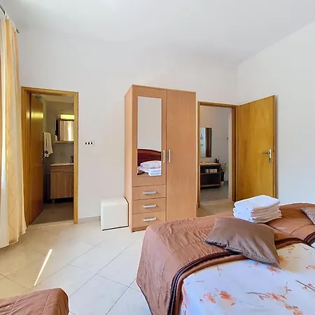 Apartment Ivo Tučepi